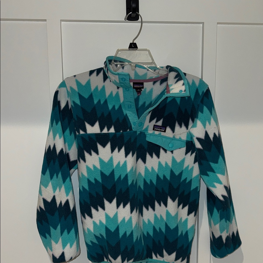 Patagonia Kids Blue and White Patterned 1/4 Pullover